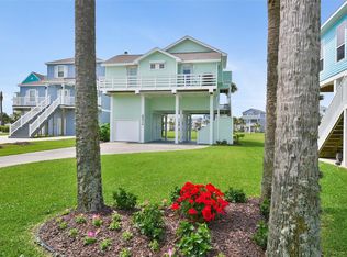 25314 Intrepid Ln, Galveston, TX 77554