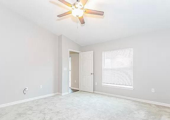 5th image of 457 Calabria Ave SE #1