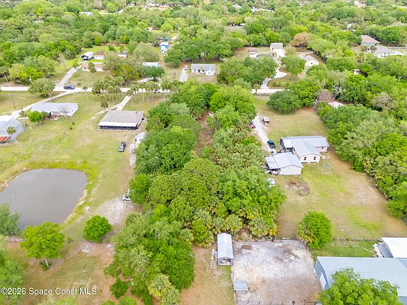 4th image of 5175 Vacaro Ave