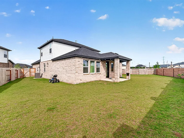 21831 Tallulah River Dr — Photo 42
