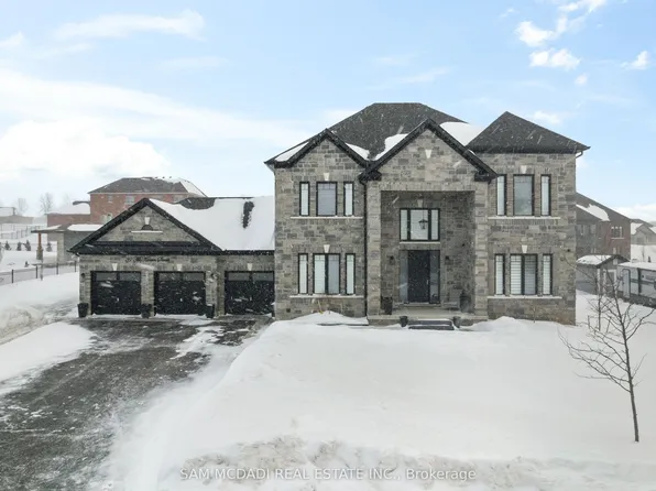 39 McKeown St, Thornton, ON L0L 2N0