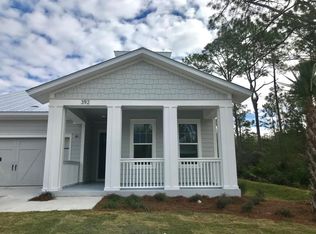 392 Seacrest Dr, Seacrest, FL 32461