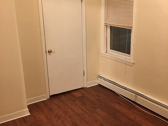 5th image of 1027 Charles Street # Third Floor