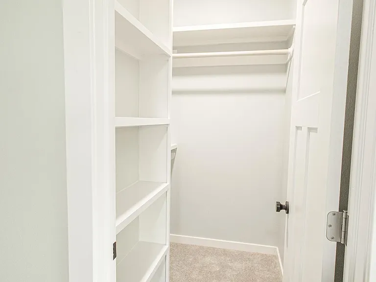 14124 Fairmount Rd — Photo 9