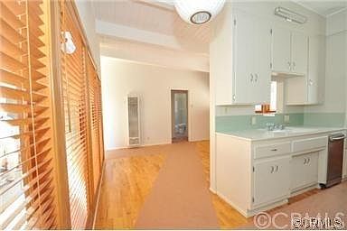 Interior Living - Dining - Kitchen