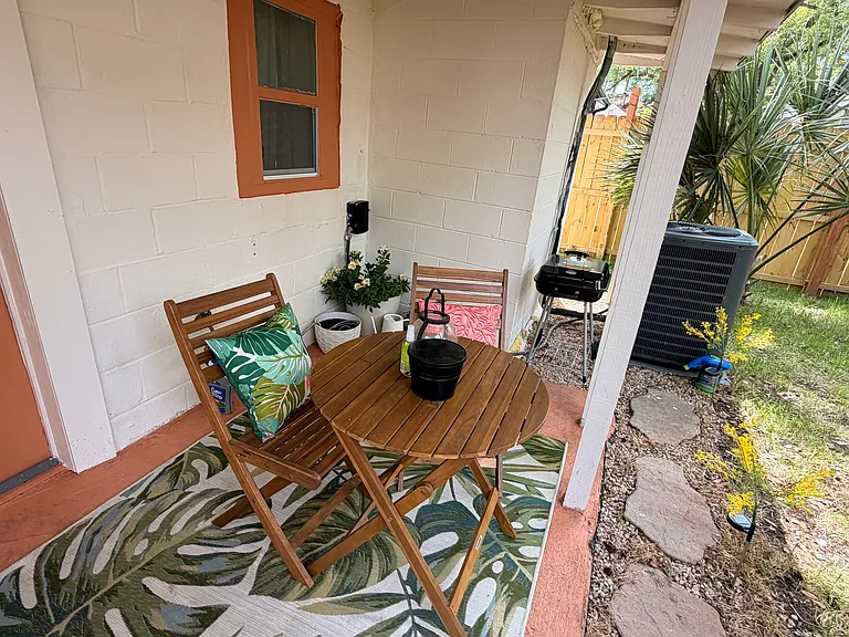 2205 Ash St — Photo 13