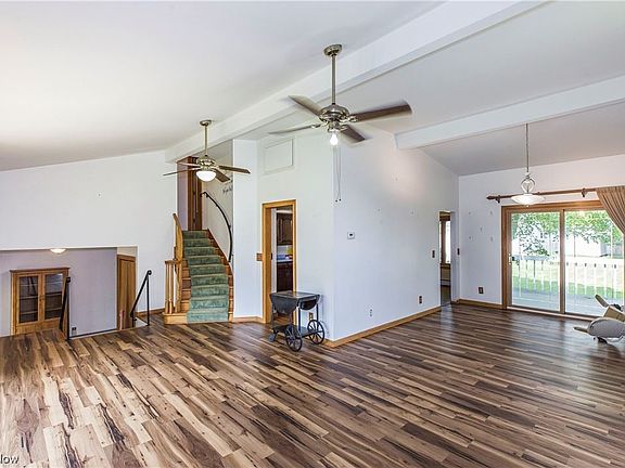 5th image of 3355 Hemphill Rd