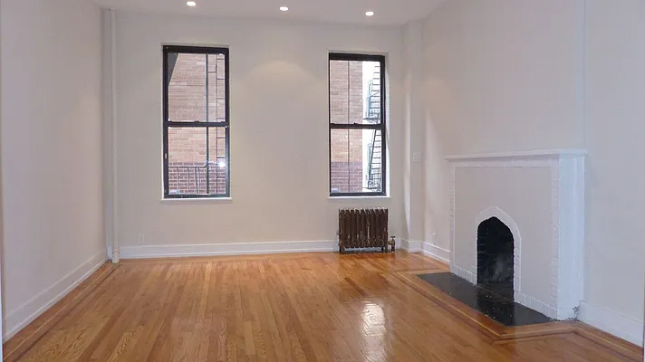 Rented by Immac Realty | media 29