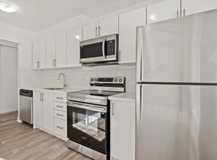 195 Lindsay St S, Kawartha Lakes, ON K9V 2N2