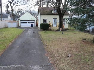 249 Brayton Rd, Rochester, NY 14616