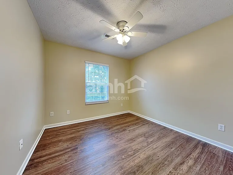 5783 Hillary St — Photo 18
