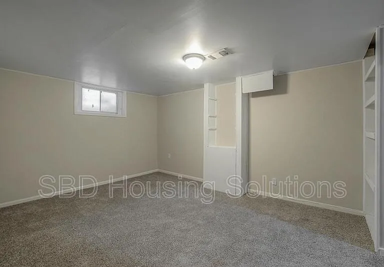 16003 E 35th St S — Photo 31