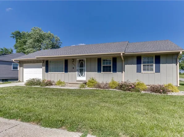 2605 College Ln, Saint Joseph, MO 64503