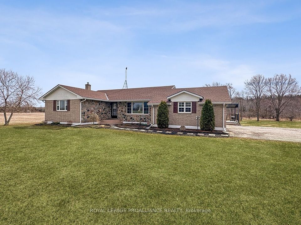 1st image of 305 Valley Rd