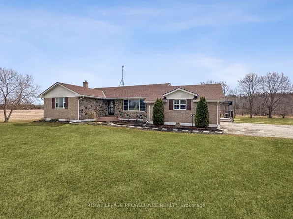 305 Valley Rd, Prince Edward County, ON K0K 1A0