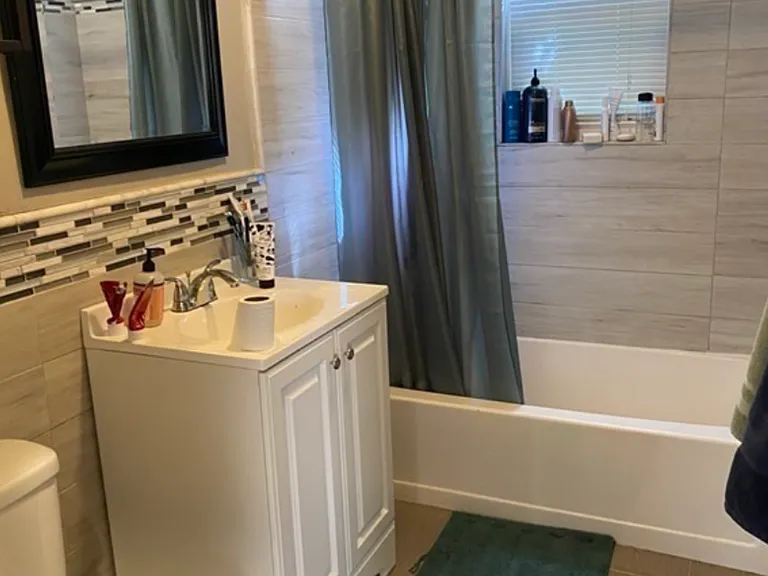 21 Pleasant St #1 — Photo 3