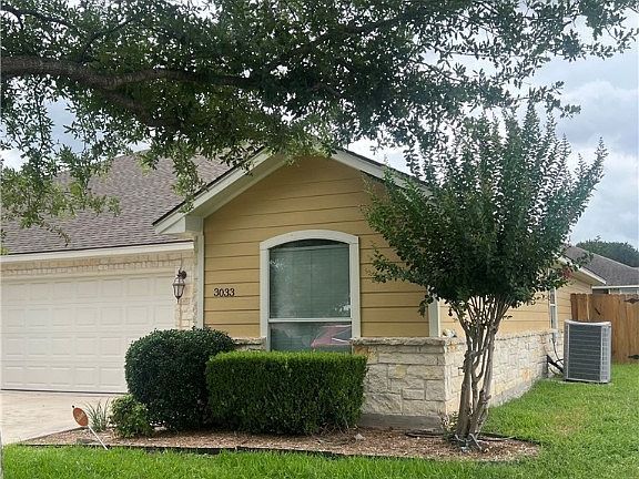 2nd image of 3033 Lodgepole Ln