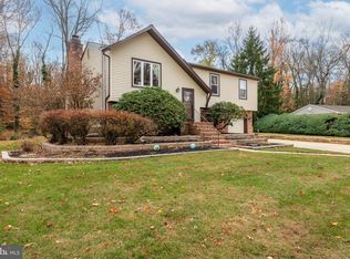 111 White Oak Rd, Cherry Hill, NJ 08034