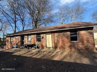210 Avenue H #A, Greenwood, MS 38930
