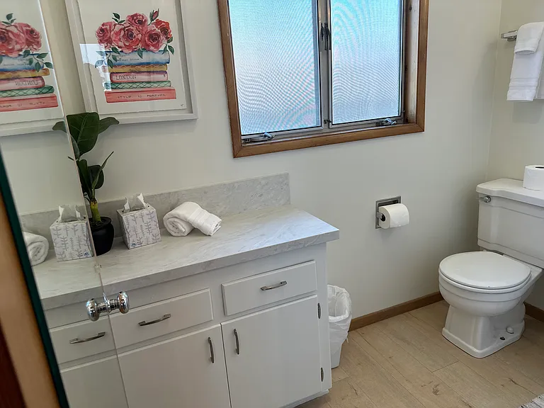 310 Rialto St — Photo 20