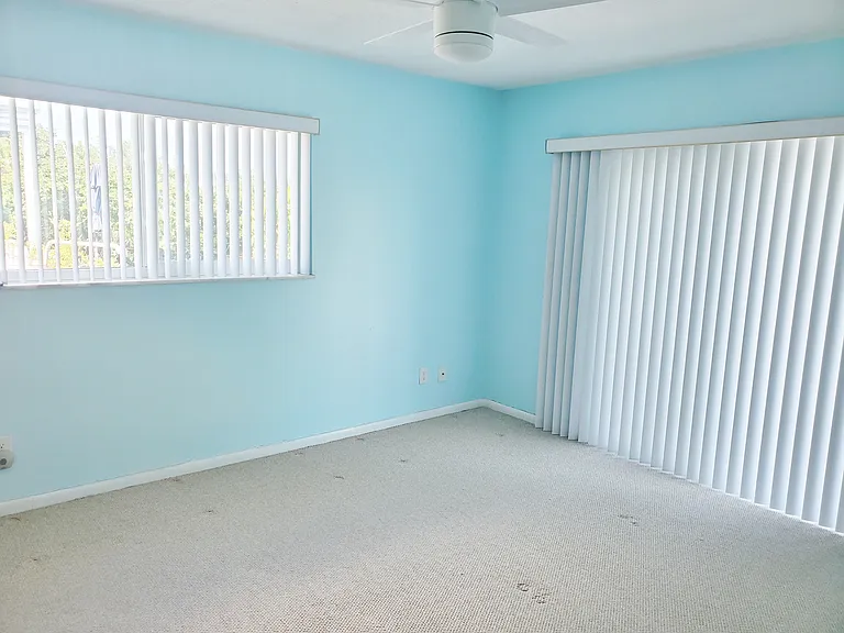 3331 NE Skyline Dr — Photo 20