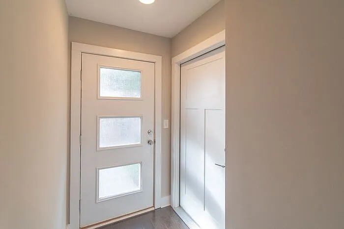 439 Southend Crossing Ln — Photo 6
