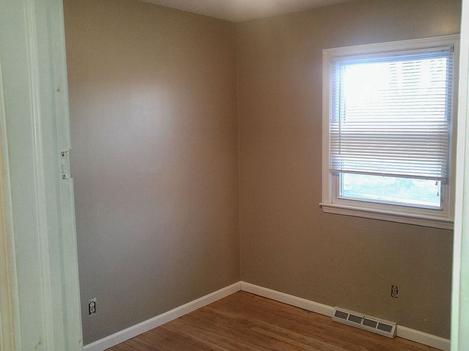 1st image of 6607 E 135th St