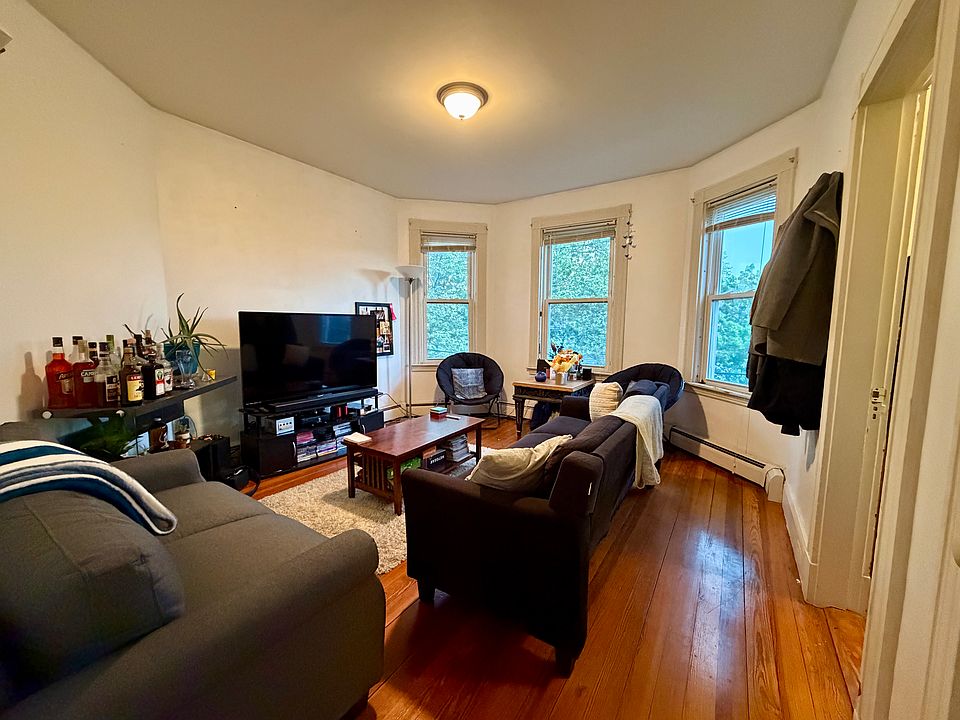 1st image of 38 Plymouth St #1