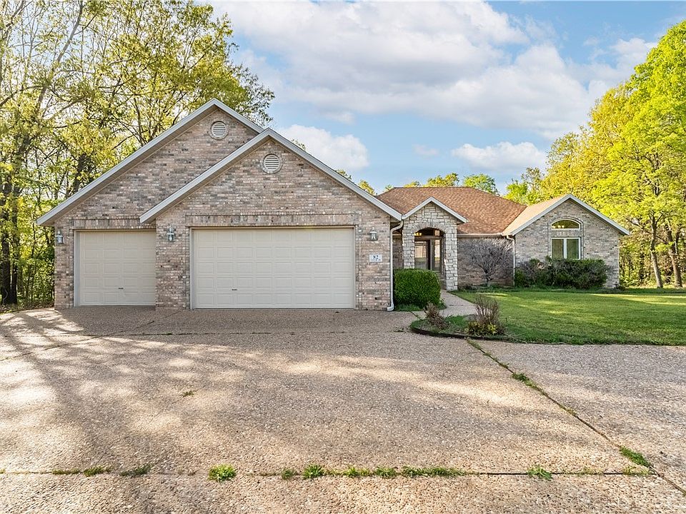 1st image of 82 Taylor Dr