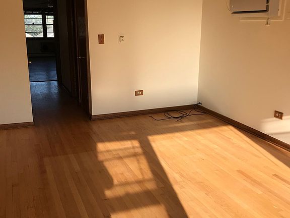 3rd image of 2325 N 74th Ave APT 3