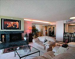 3rd image of 11 Sunset Dr APT 902
