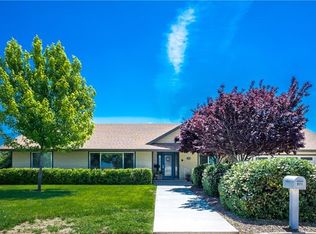 971 5th St, Calimesa, CA 92320