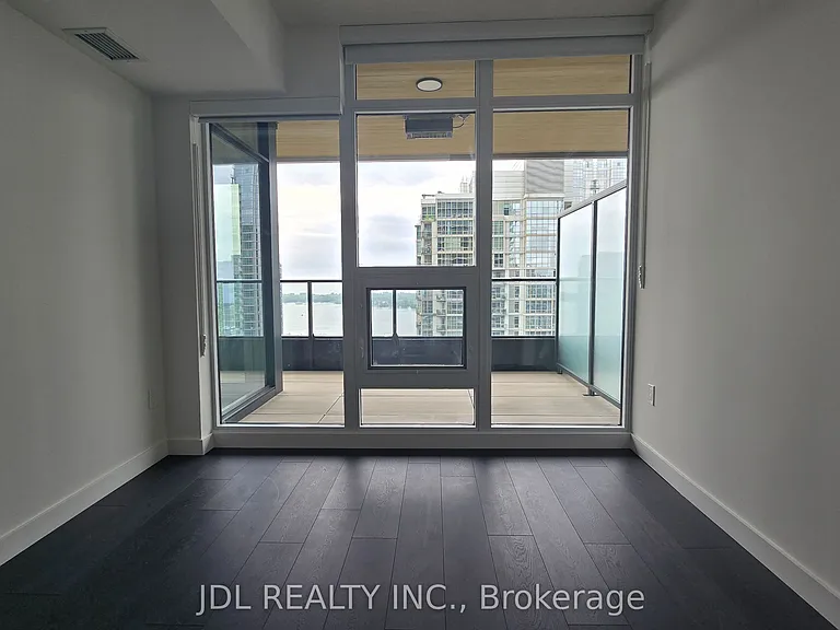 1 Concord Cityplace Way #3706 — Photo 4