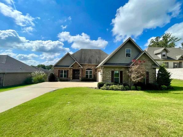 1499 Sullivan Cir, Jonesboro, AR 72404