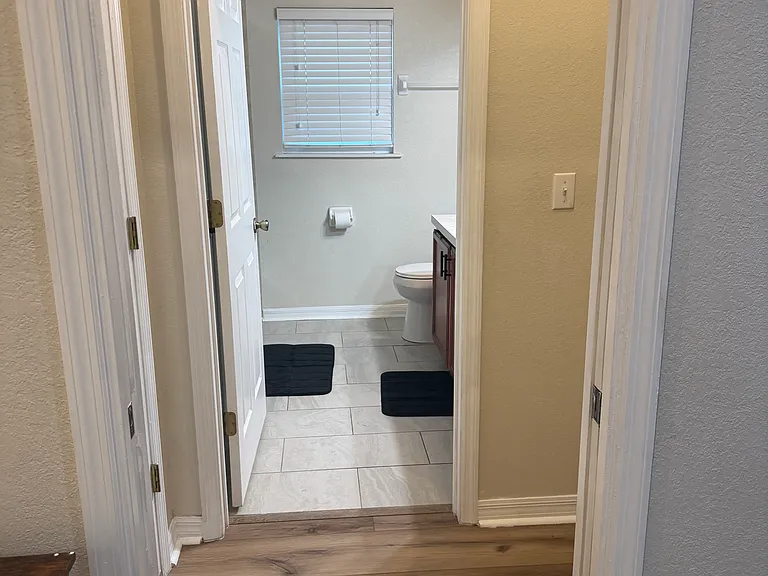 7737 NW 20th Dr — Photo 19