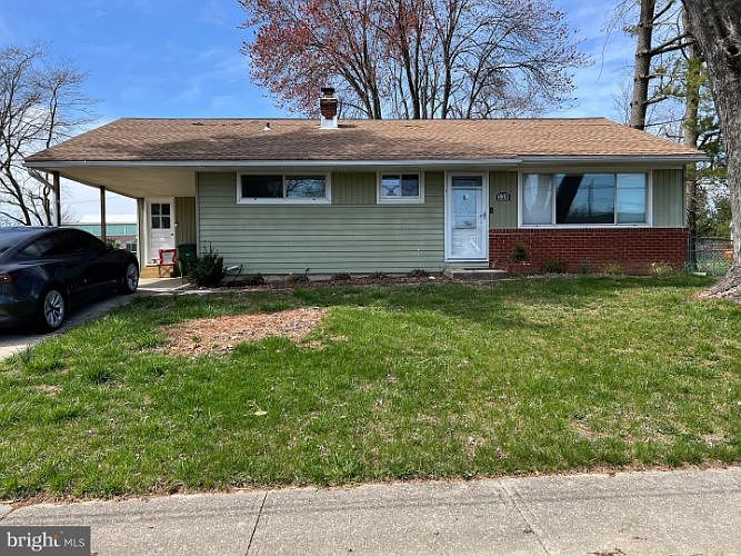 1st image of 338 Graceford Dr