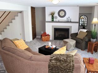 3913 Turquoise Point, Eagan, MN 55122