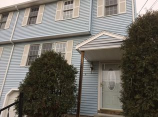 54 Corrine St, Worcester, MA 01604