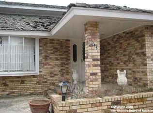 345 Mountain Top Dr, Spring Branch, TX 78070