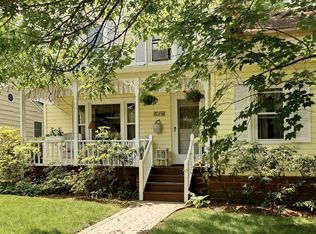 986 Hillcrest Rd, Ridgewood, NJ 07450