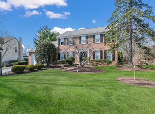 200 Forrest Dr, Holland, PA 18966