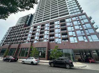 28 Ann St #1404, Mississauga, ON L5G 3G1