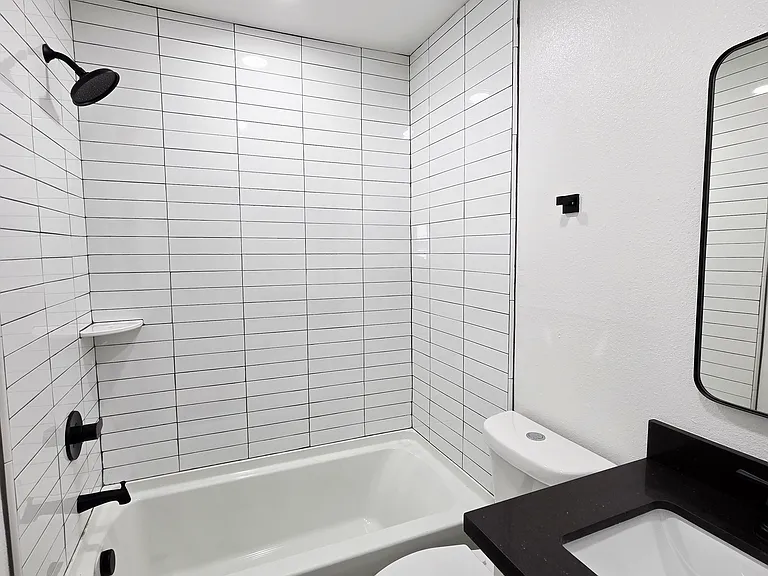 123 W Missouri Ave — Photo 6
