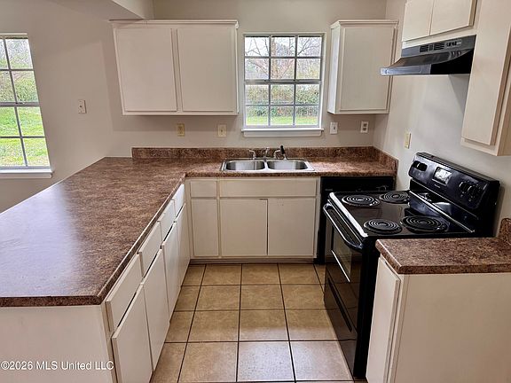 2nd image of 1767 Northfield Dr