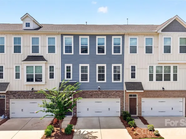 6981 Waterstone Dr, Sherrills Ford, NC 28673
