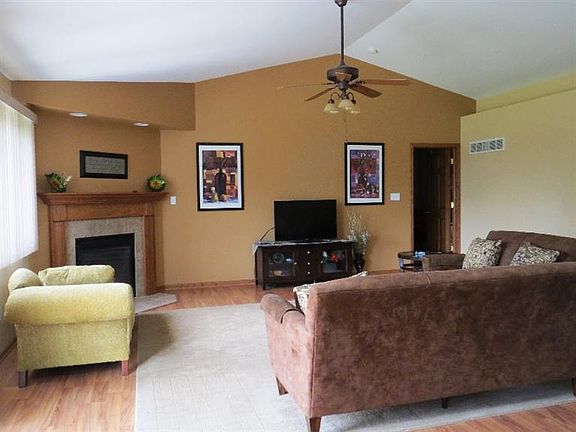 2nd image of 8499 W 91st Ave