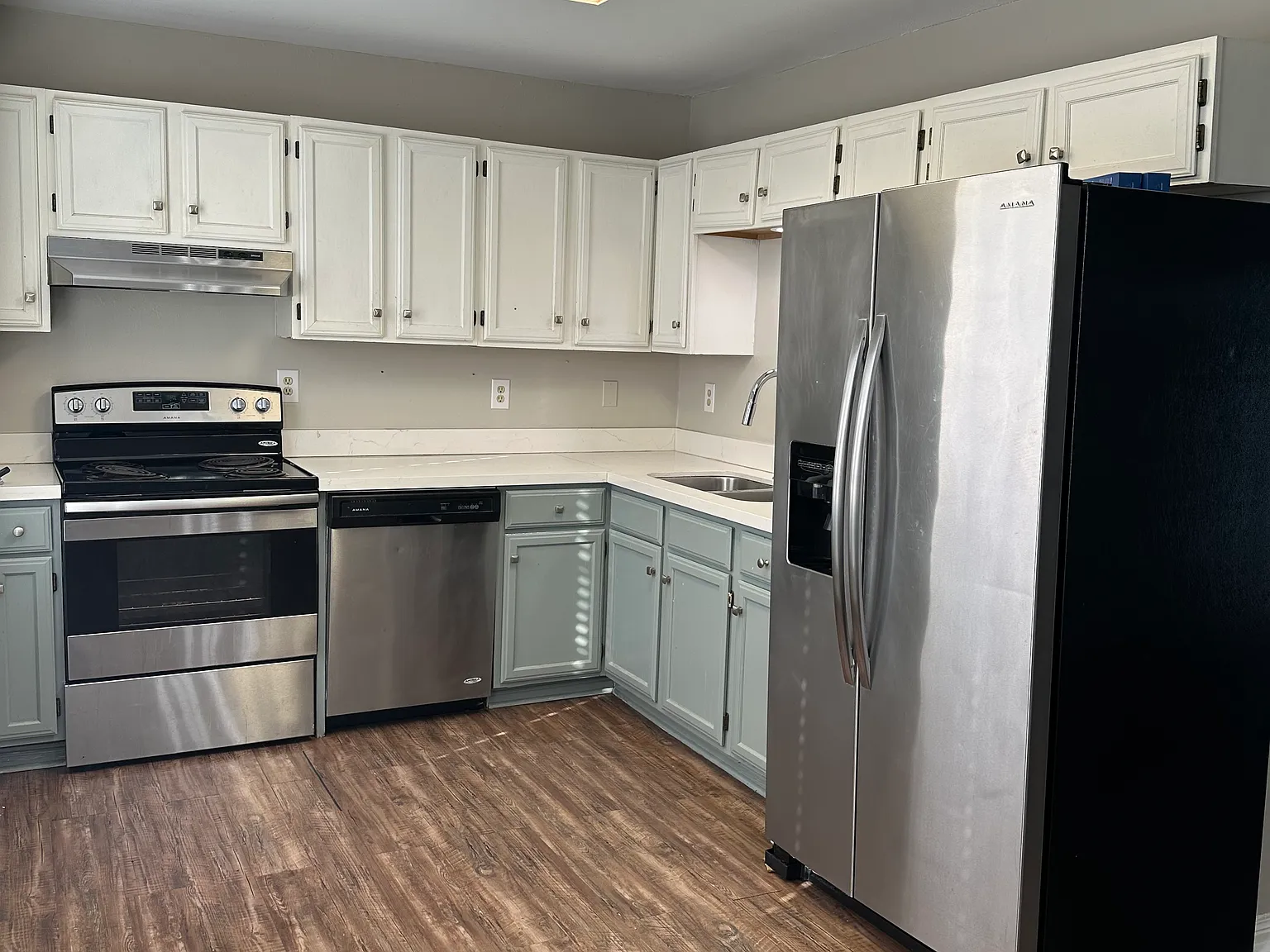3 bed, 1730 sqft, $1,200 — Photo 2