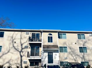 663 Metacom Ave #16, Warren, RI 02885