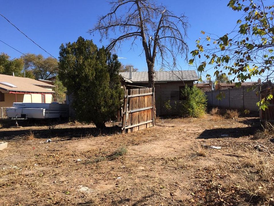 1st image of 2818 Sierra Vista St NW