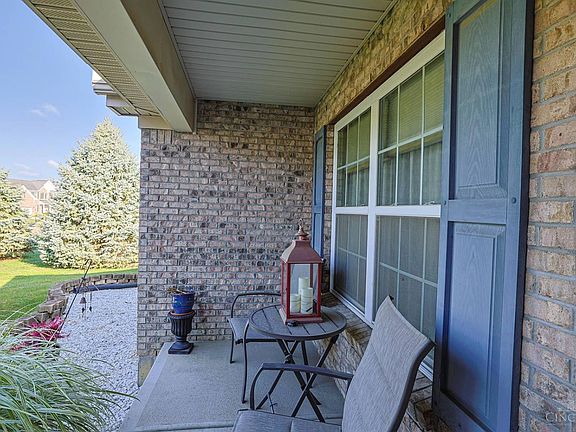 2nd image of 728 Sonya Ct